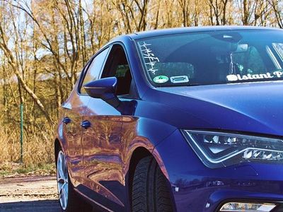 Blau Gebraucht 2019 Seat Leon FR Kleinwagen | 13.000 € (Guter Preis)