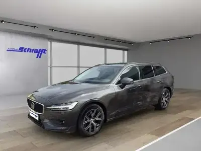 Usata Volvo V60 Core 197 CV (144 kW) 2024 Grigio Station wagon