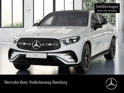 Gebraucht Mercedes GLC450 AMG 367 PS (269 kW) 2025 Manufaktur opalithweiß bright Coupé