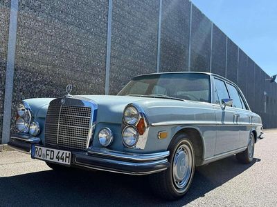 Blau Gebraucht 1972 Mercedes 280 Limousine | 39.950 €