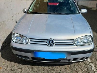 Grau Gebraucht 1998 VW Golf IV Limousine | 2.400 € (Etwas zu teuer)