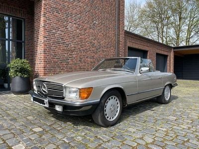 Usata Mercedes SL280 181 CV (133 kW) 1985 Cabrio