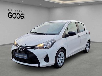 Gebraucht Toyota Yaris Basis 69 PS (50 kW) 2016 Weiß Kleinwagen
