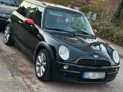Gebraucht Mini ONE 90 PS (66 kW) 2002 Schwarz Kleinwagen