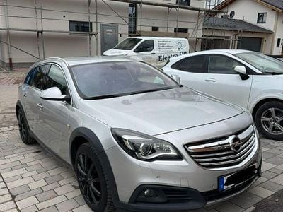 Silber Gebraucht 2014 Opel Insignia Business Kombi | 7.999 € (Fairer Preis)