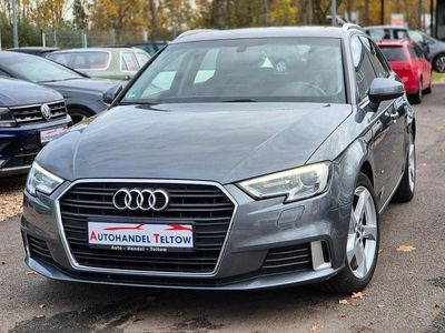 Gebraucht Audi A3 Sport 150 PS (110 kW) 2019 Grau Limousine
