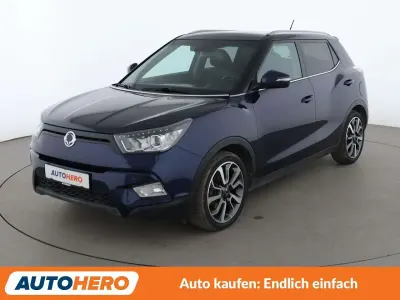 Gebraucht SsangYong Tivoli Sapphire 116 PS (85 kW) 2016 Blau SUV