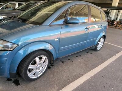 Audi A2