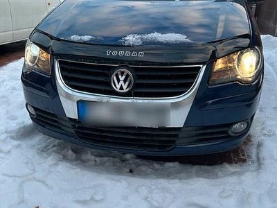 Blau Gebraucht 2009 VW Touran Van / Kleinbus | 4.750 € (Fairer Preis)