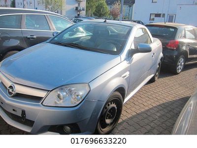 Gebraucht Opel Tigra Sport 125 PS (91 kW) 2005 Silber Cabrio