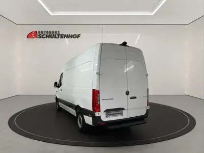 Gebraucht Mercedes Sprinter 170 PS (125 kW) 2024 Weiß Van