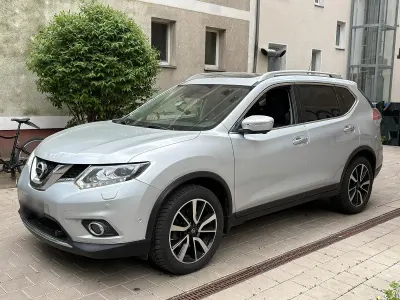 Gebraucht Nissan X-Trail Tekna 131 PS (96 kW) 2017 Silber SUV