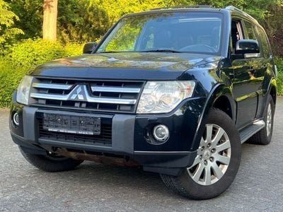 Gebraucht Mitsubishi Pajero Instyle 170 PS (125 kW) 2008 Schwarz SUV