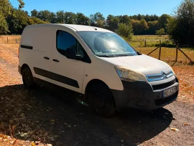 Gebraucht Citroën Berlingo 75 PS (55 kW) 2011 Weiß Van / Kleinbus
