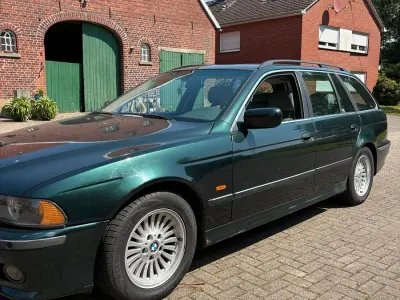 Gebraucht BMW 523 170 PS (125 kW) 1999 Grün Kombi