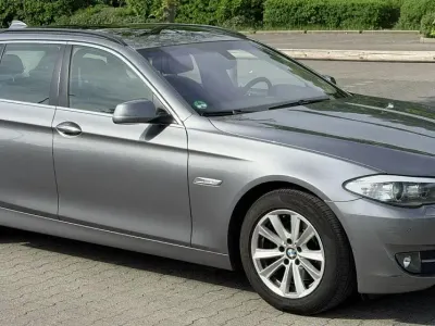 Gebraucht BMW 520 184 PS (135 kW) 2012 Grau Kombi