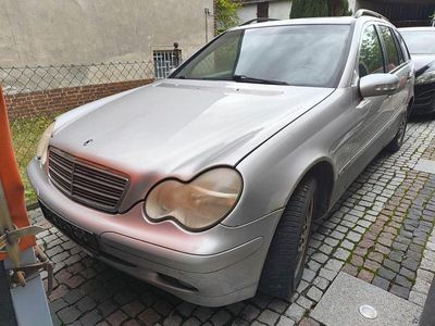 Mercedes C180