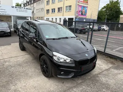 Gebraucht BMW 220 Gran Tourer Advantage 190 PS (139 kW) 2016 Schwarz Van / Kleinbus