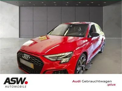 Gebraucht Audi A3 S-Line 190 PS (139 kW) 2023 Rot Limousine