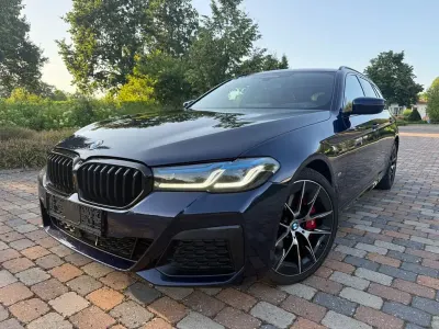 Gebraucht BMW 530 M Sport 286 PS (210 kW) 2020 Blau Kombi