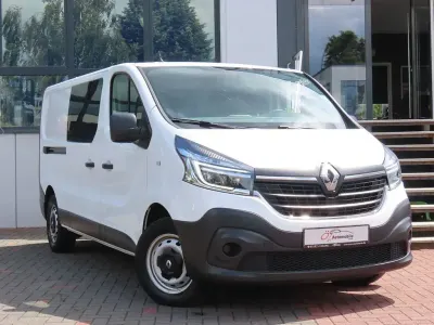 Gebraucht Renault Trafic Komfort 145 PS (106 kW) 2020 Weiß Van / Kleinbus