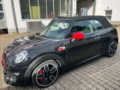Gebraucht Mini John Cooper Works 231 PS (169 kW) 2020 Schwarz Kleinwagen