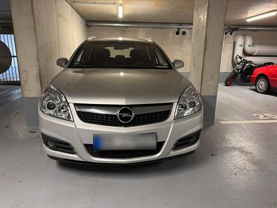 Usata Opel Vectra 150 CV (110 kW) 2007 Argento Station wagon