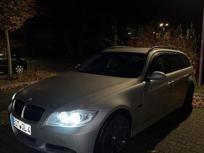 Gebraucht BMW 318 129 PS (94 kW) 2007 Silber Kombi
