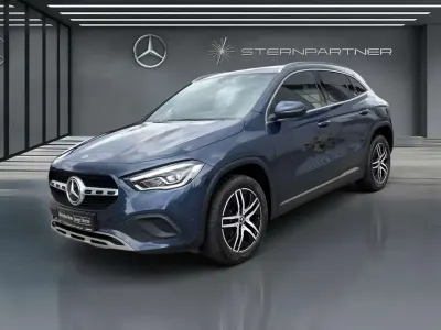Gebraucht Mercedes GLA250 Progressive 160 PS (117 kW) 2022 Blau SUV