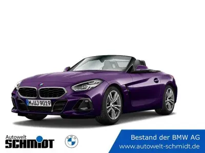 Gebraucht BMW Z4 Sport Line 197 PS (144 kW) 2025 (rot)  thundernight Cabrio