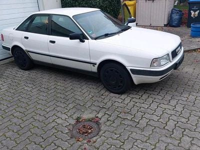 Weiß Gebraucht 1994 Audi 80 Limousine | 5.300 €
