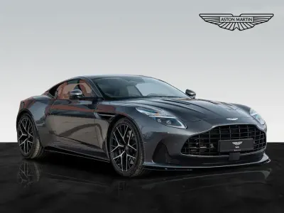 Nouă Aston Martin DB12 680 CP (500 kW) 2026 Gri