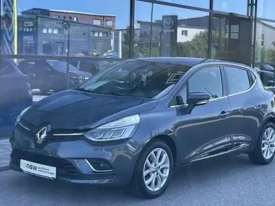 Gebraucht Renault Clio IV Intens 90 PS (66 kW) 2018 Grau Limousine