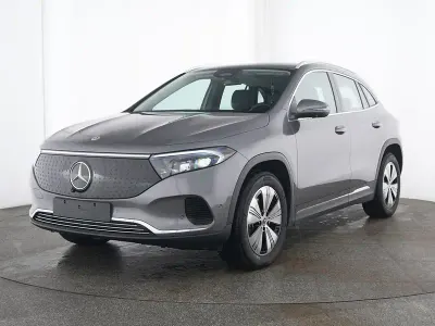 Gebraucht Mercedes EQA300 167 kW (228 PS) 2025 Grau SUV