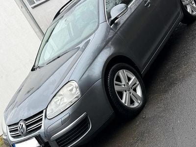 Gebraucht VW Golf Plus 105 PS (77 kW) 2009 Grau Van / Kleinbus