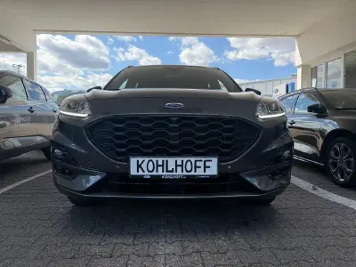 Gebraucht Ford Kuga ST-Line 224 PS (164 kW) 2022 Grau SUV