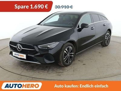 Gebraucht Mercedes CLA250e Shooting Brake 218 PS (160 kW) 2024 Schwarz Kombi