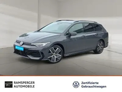 Gebraucht VW Golf VIII R-line 150 PS (110 kW) 2025 Grau Kombi