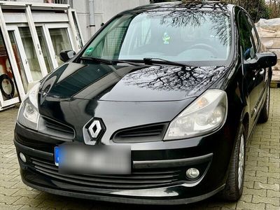 gebraucht Renault Clio III (3) 1.2 16V 75 PS TÜV 06/25