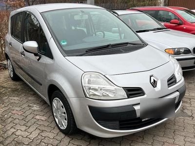 Gebraucht Renault Modus 75 PS (55 kW) 2009 Silber Van / Kleinbus