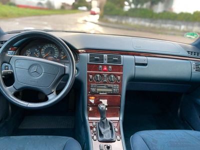 gebraucht Mercedes E240 ELEGANCE w210 V6 *1.Hand*TÜV*