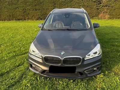 BMW 220