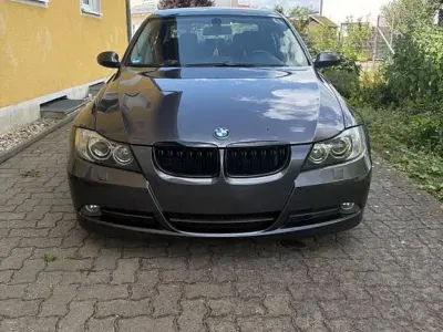 Gebraucht BMW 325 218 PS (160 kW) 2005 Grau Limousine