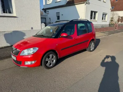Używany Skoda Roomster Fresh 86 KM (63 kW) 2014 Czerwony Minivan