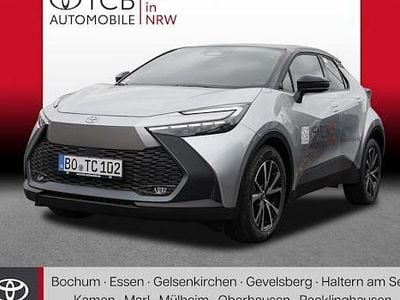 Weiß Gebraucht 2025 Toyota C-HR Team SUV | 30.888 € (Guter Preis)