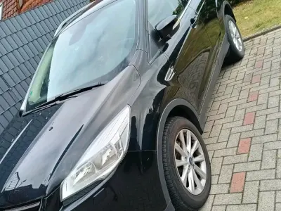 Gebraucht Ford Kuga 182 PS (133 kW) 2016 Schwarz SUV