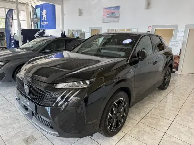 Neu Peugeot 3008 GTi 145 PS (106 kW) 2025 Schwarz SUV