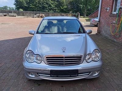Gebraucht Mercedes C200 163 PS (119 kW) 2005 Silber Limousine