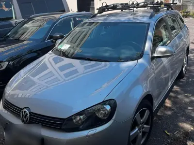 Gebraucht VW Golf VI 105 PS (77 kW) 2011 Silber Kleinwagen