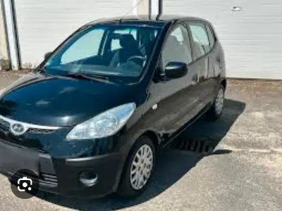 Gebraucht Hyundai i10 Classic 67 PS (49 kW) 2010 Schwarz Kleinwagen